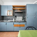 Design Dwelling Near Policlinico *