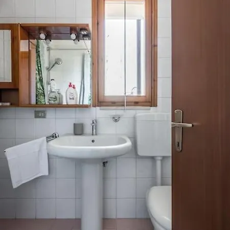 Design Dwelling Near Policlinico Apartment Modena